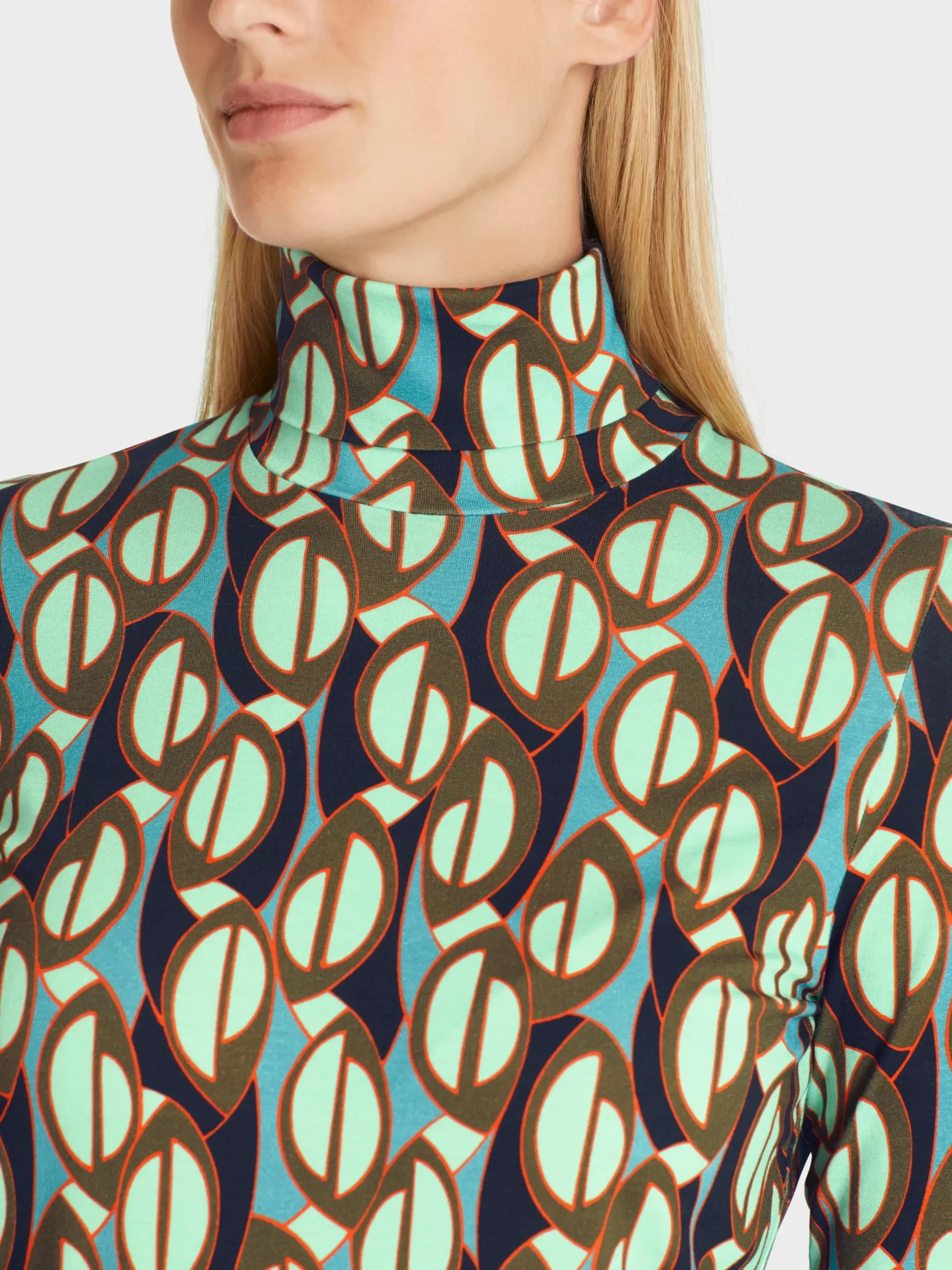 Marc Cain Shirts & Tops-BEDRUCKTER ROLLKRAGEN-PULLOVER soft malachite