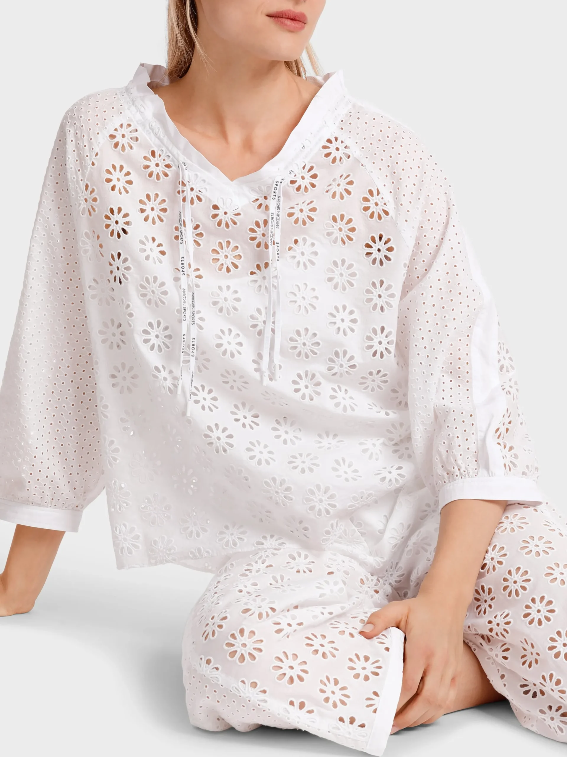Marc Cain Blusen & Tuniken-BLUSE MIT LOCHSTICKEREI white