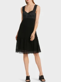 Marc Cain Kleider-BUSTIERKLEID MIT ROCK IN NETZSTRUKTUR black
