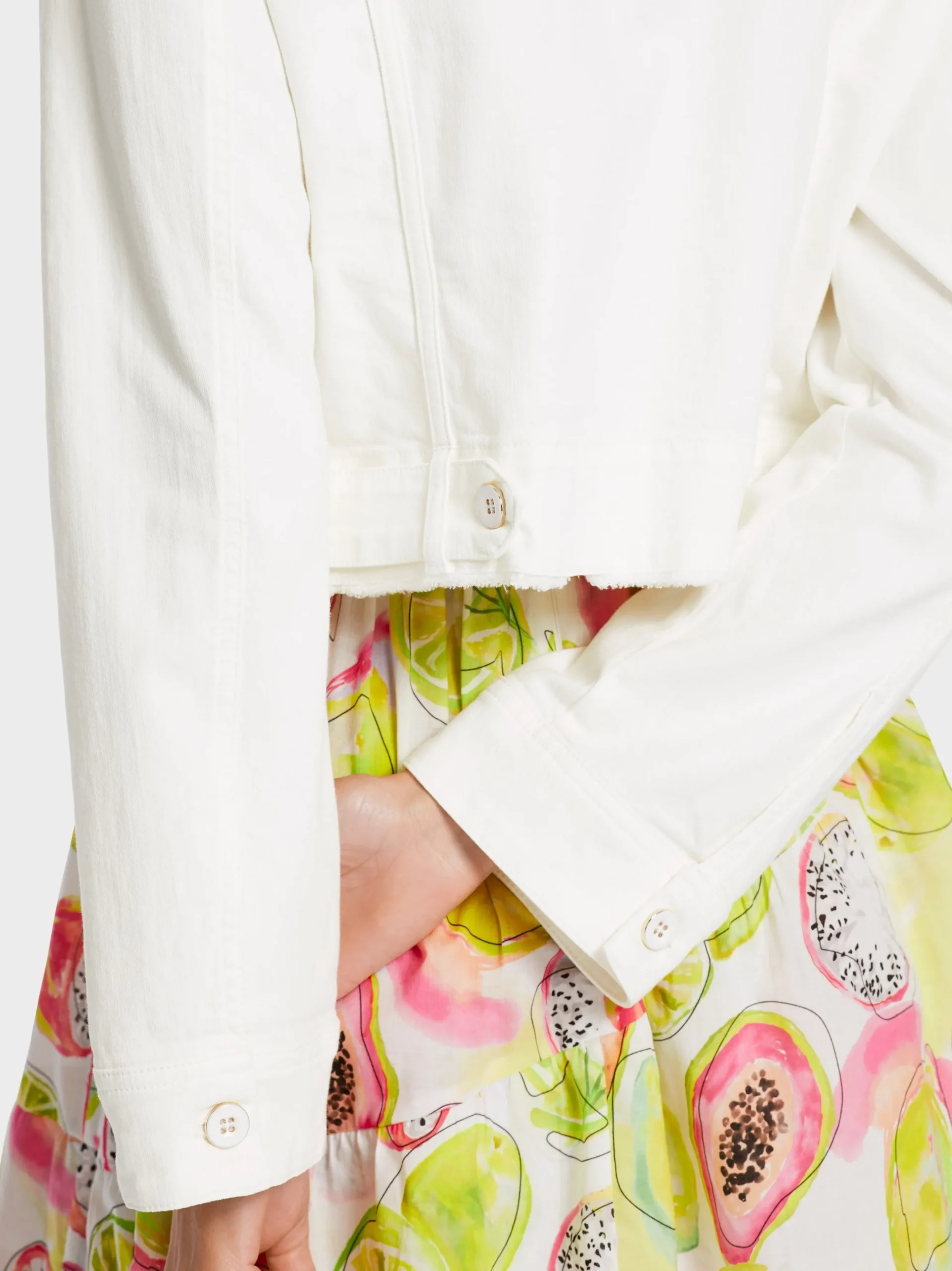 Marc Cain Jacken-COLOURED JEANSJACKE "RETHINK TOGETHER" off-white