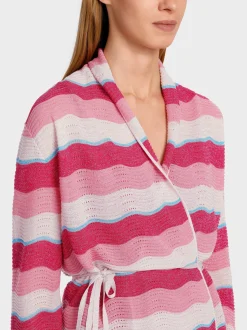 Marc Cain Jacken|Strick-GESTREIFTER CARDIGAN IM WELLENMUSTER deep fuchsia