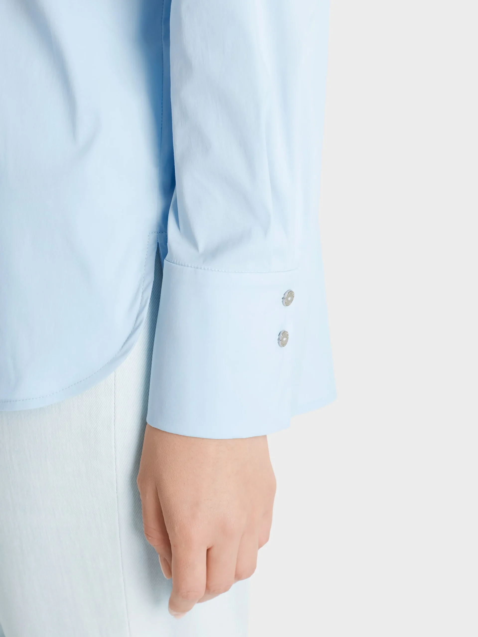 Marc Cain Blusen & Tuniken-HEMDBLUSE MIT VERLÄNGERTEM RÜCKEN soft summer sky