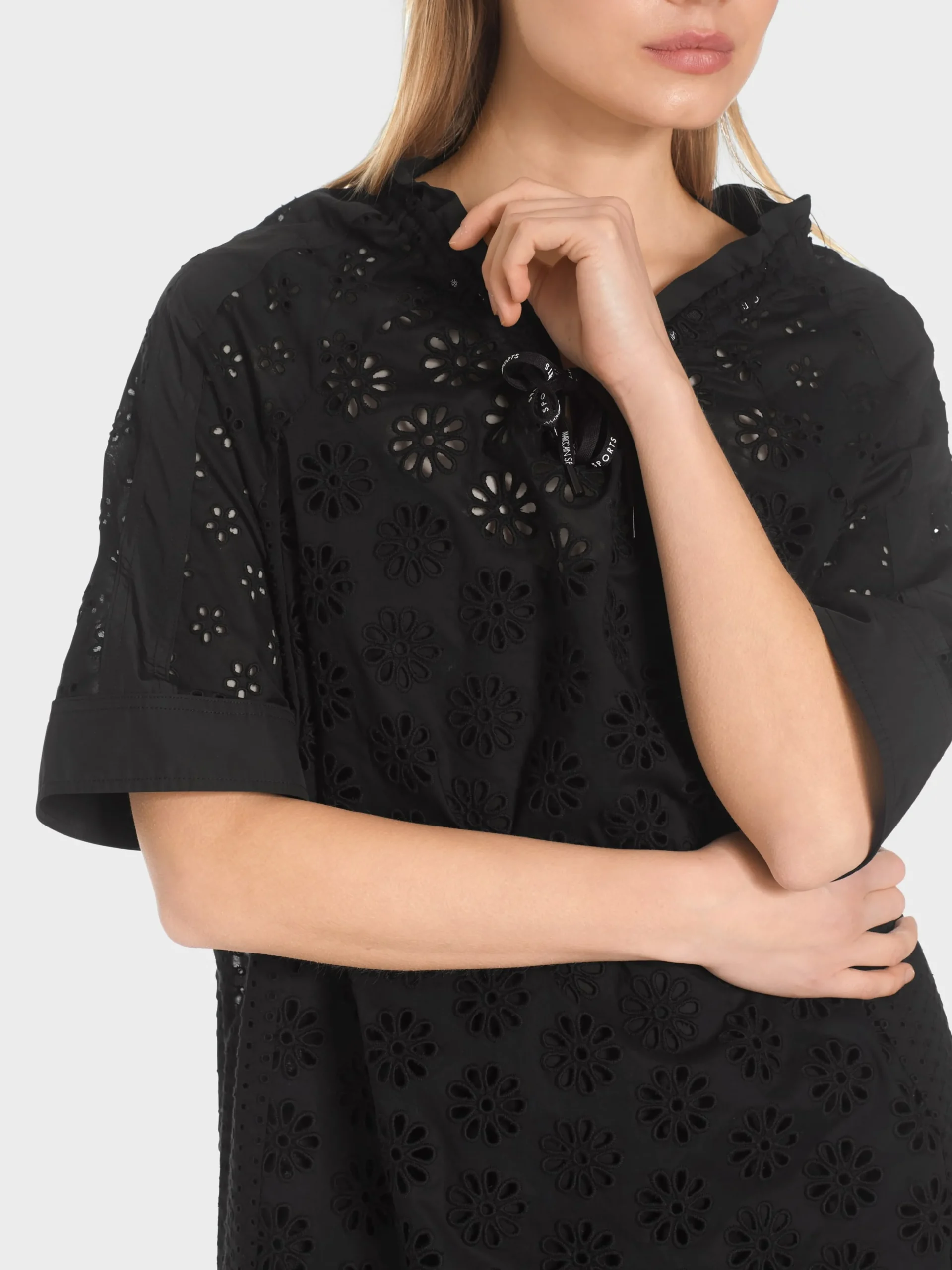 Marc Cain Kleider-KLEID MIT LOCHSTICKEREI black