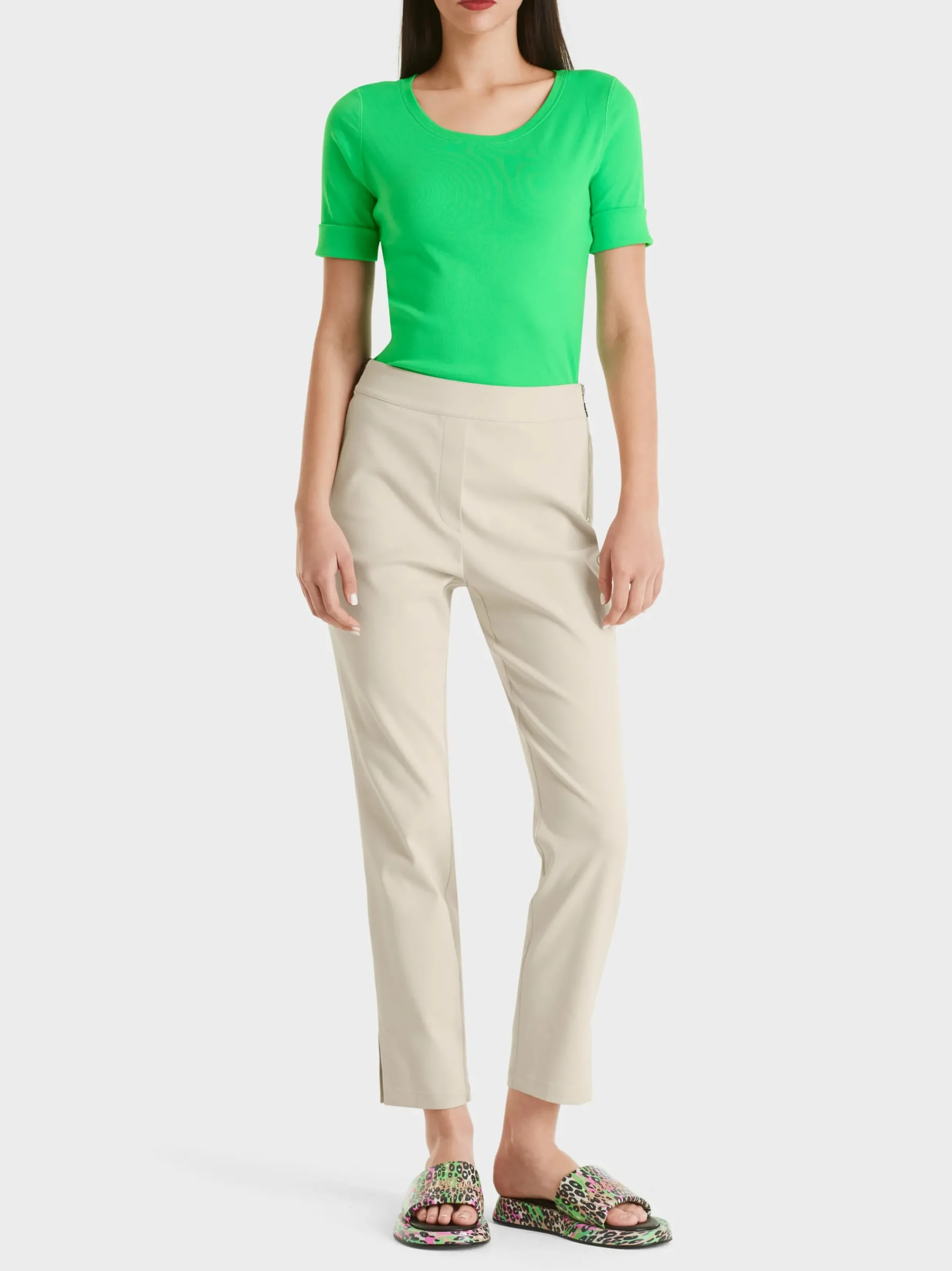 Marc Cain Shirts & Tops-KÖRPERNAHES T-SHIRT MIT ¾-ÄRMEL new neon green