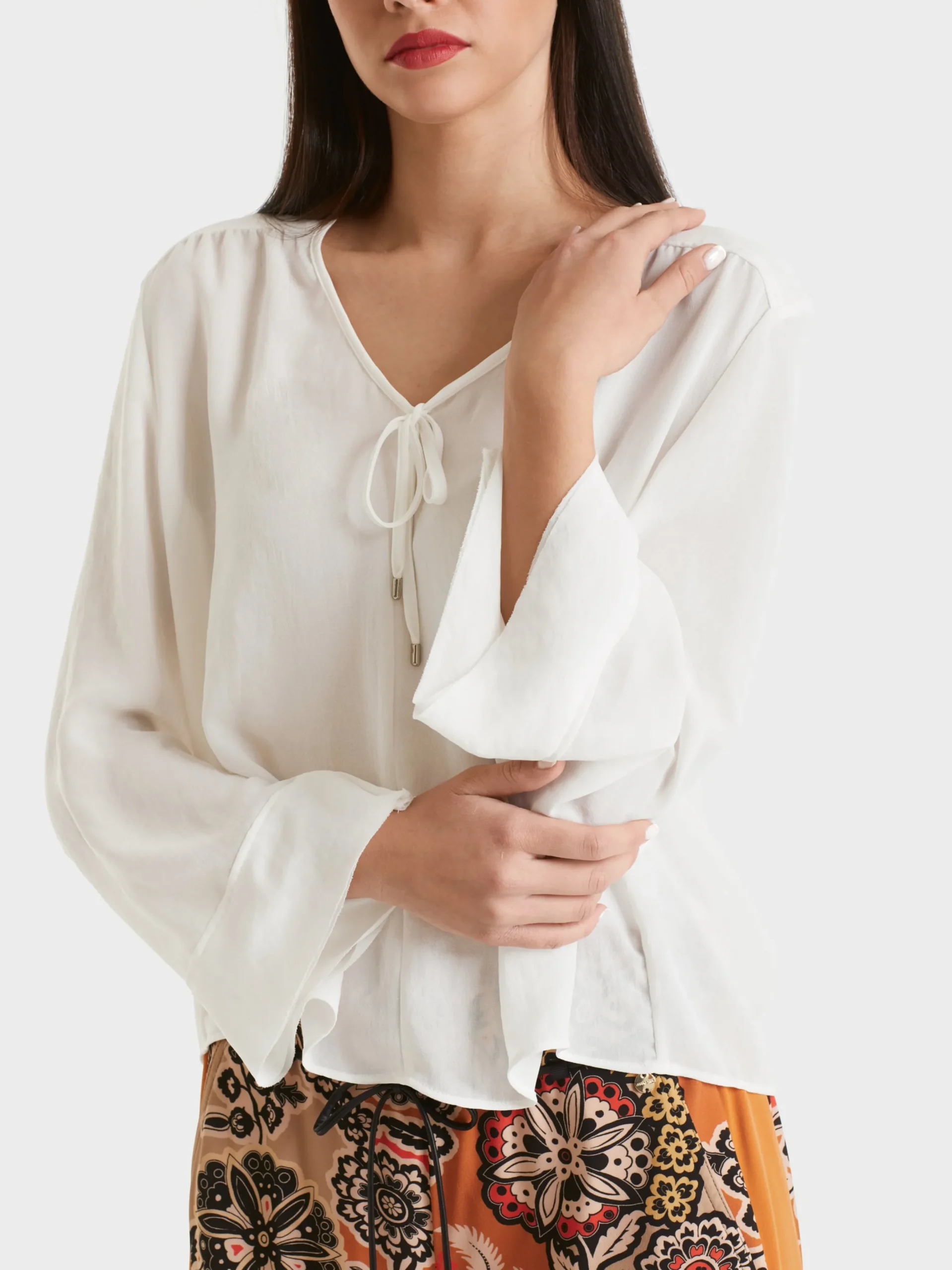 Marc Cain Blusen & Tuniken-LANGÄRMELIGE BLUSE AUS RECYCELTER FASER off-white