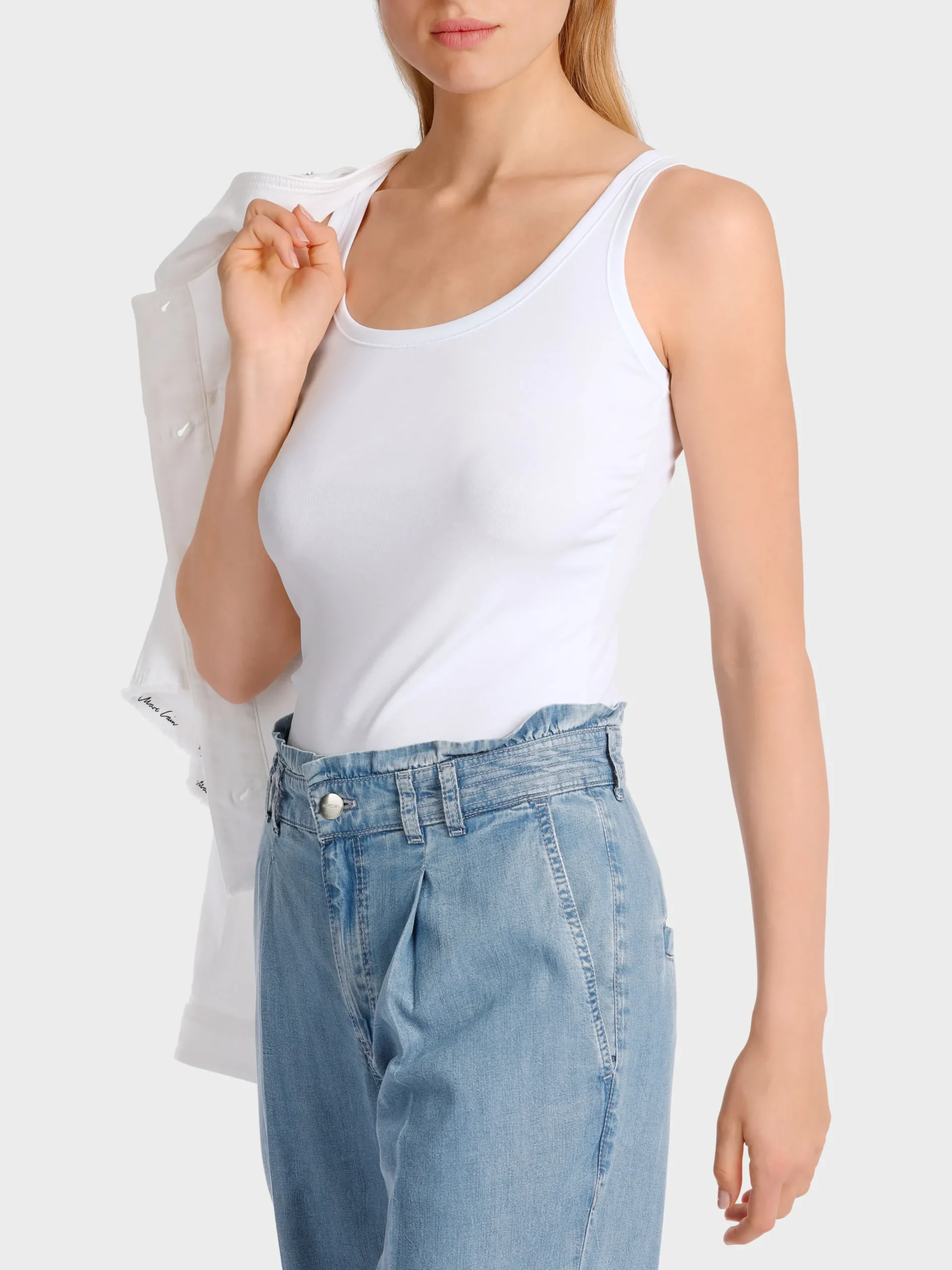 Marc Cain Shirts & Tops-LEICHTES, ÄRMELLOSES TOP white