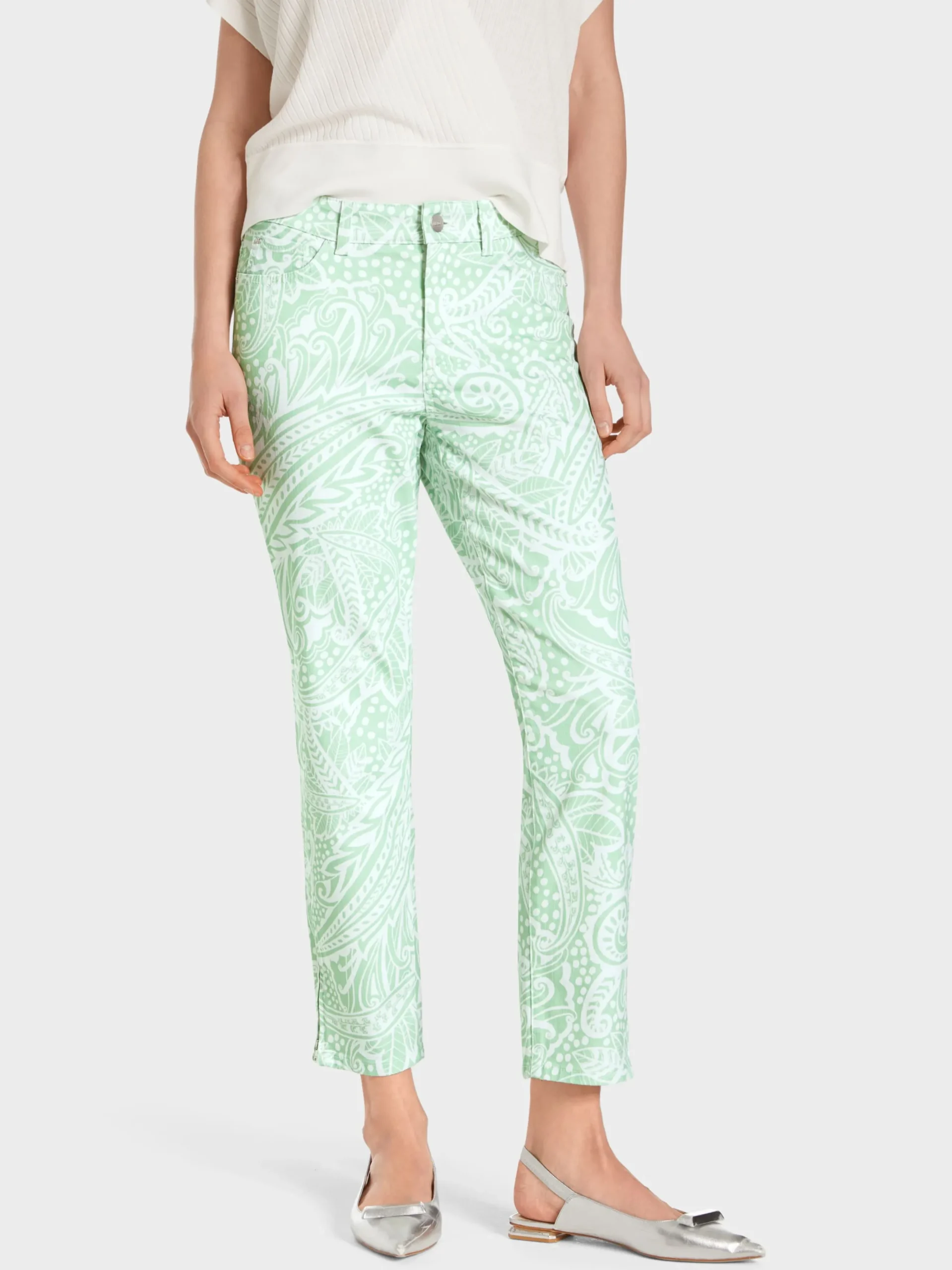 Marc Cain Jeans-MODELL SILEA – JEANS “RETHINK TOGETHER” soft pistachio