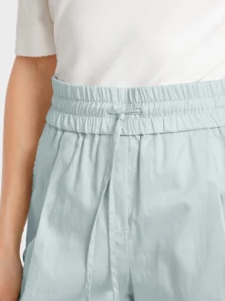 Marc Cain Hosen-MODELL WITTEN – SHORTS MIT STULPEN smoky ice new