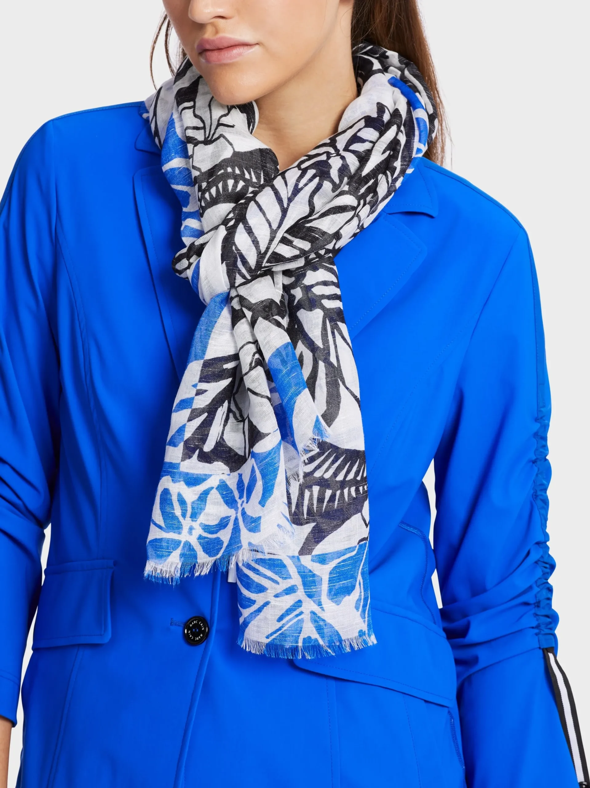 Marc Cain Accessoires-SCHAL IN MUSTERMIX white and black