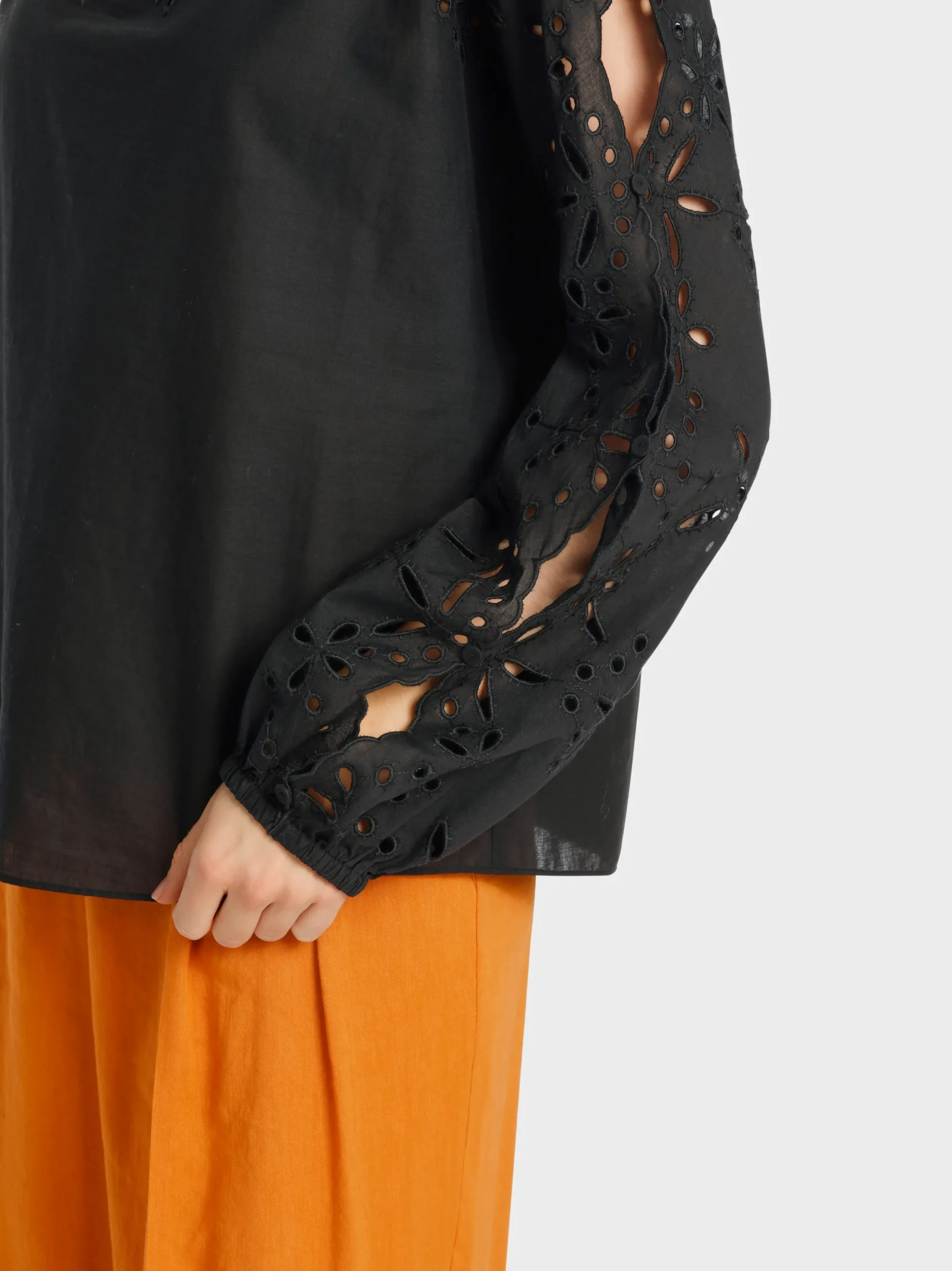 Marc Cain Blusen & Tuniken-SPITZENBLUSE IN A-SHAPE black