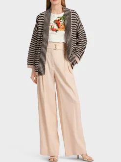 Marc Cain Shirts & Tops-T-SHIRT MIT FANCY ANIMAL-PRINT off-white