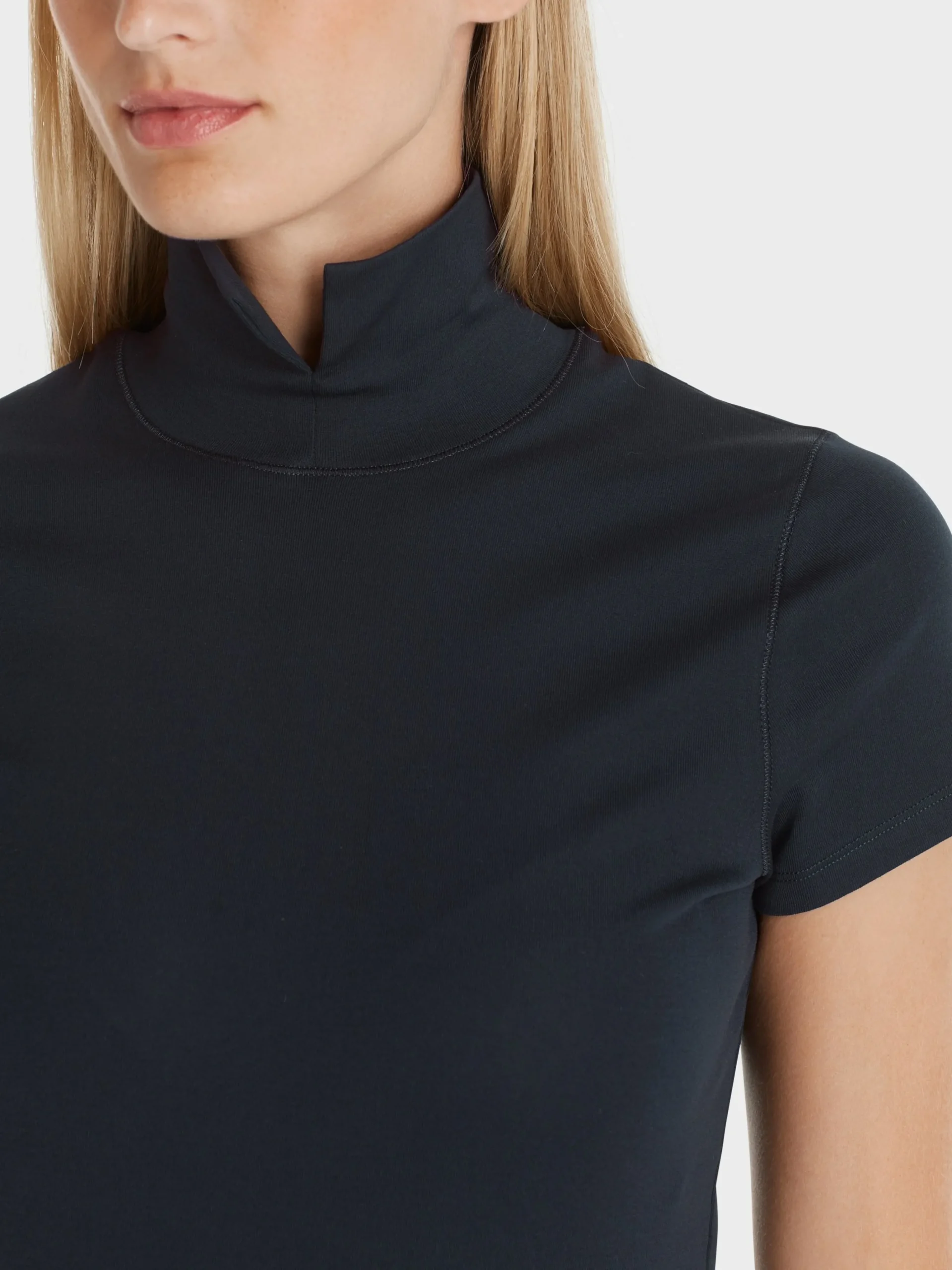 Marc Cain Shirts & Tops-T-SHIRT MIT GESCHLITZTEM MOCK-NECK midnight blue