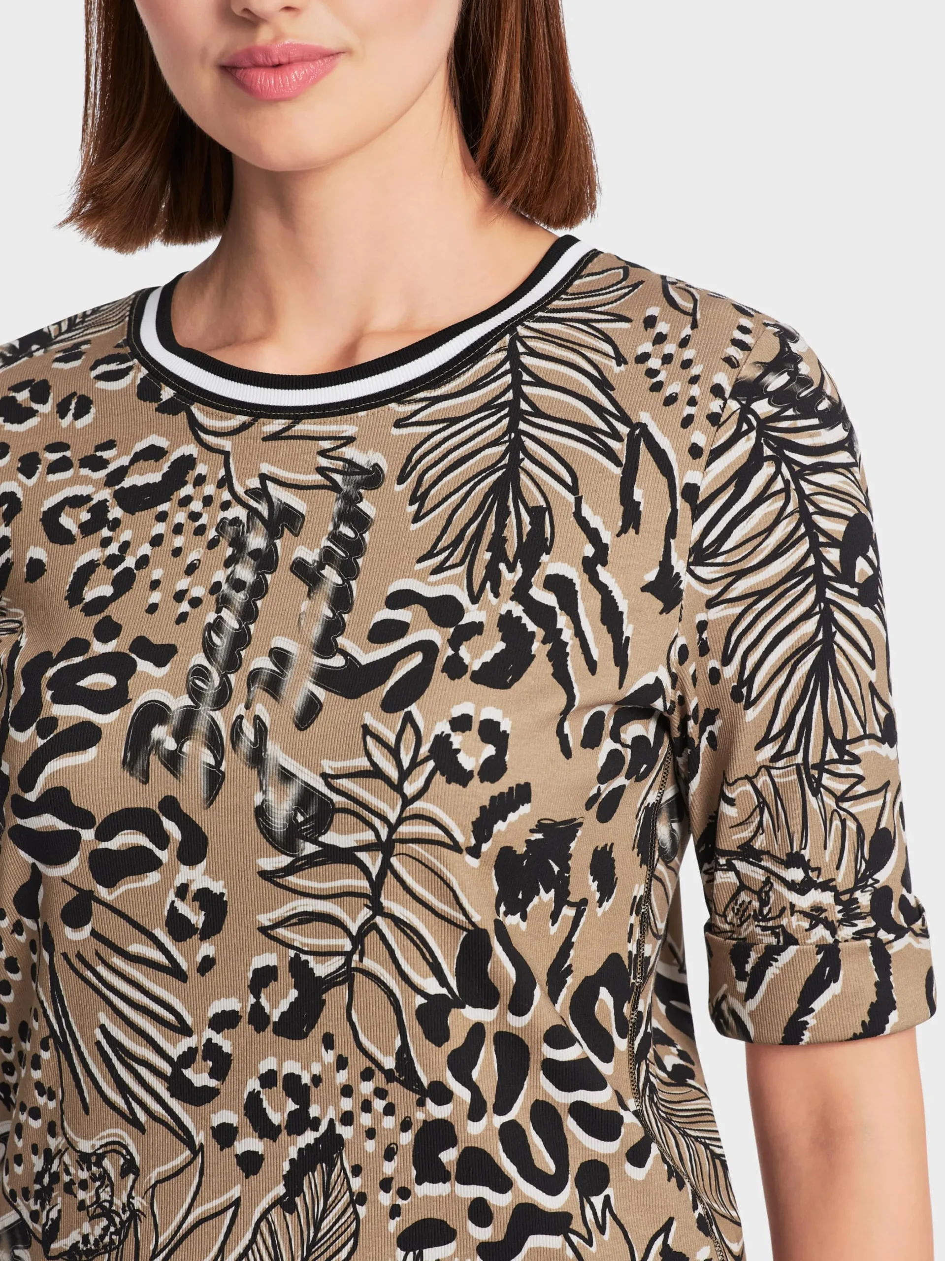 Marc Cain Shirts & Tops-T-SHIRT MIT LEO-PRINT bright camel